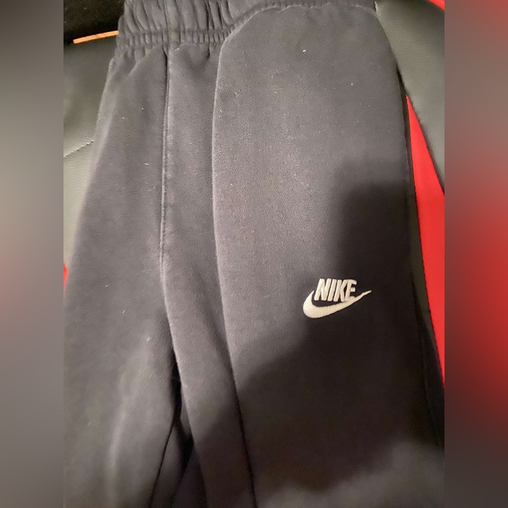 Black nike sweat pants size medium